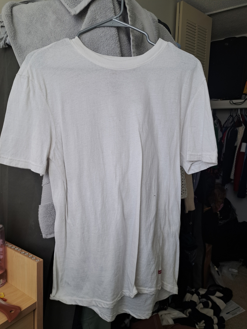 Levi's White Short Sleeve Crew Tee